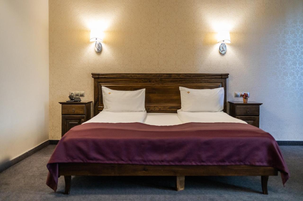 Pension Korona Sibiu Exterior photo